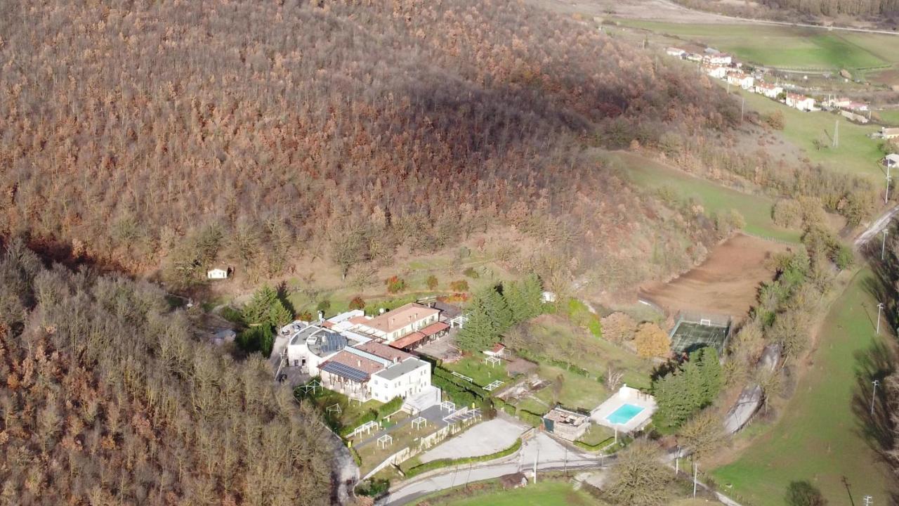 Sotto Il Cielo Hotel Пиньола Экстерьер фото