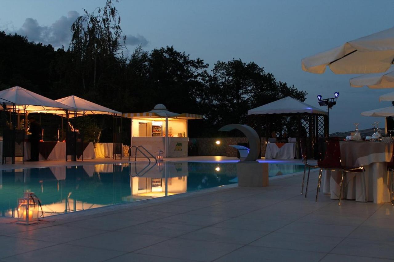 Sotto Il Cielo Hotel Пиньола Экстерьер фото